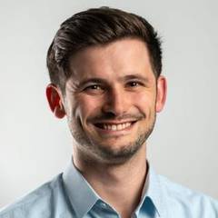 Daniel Hayes, Home Cleaning Technology Editor at GadgetRoost